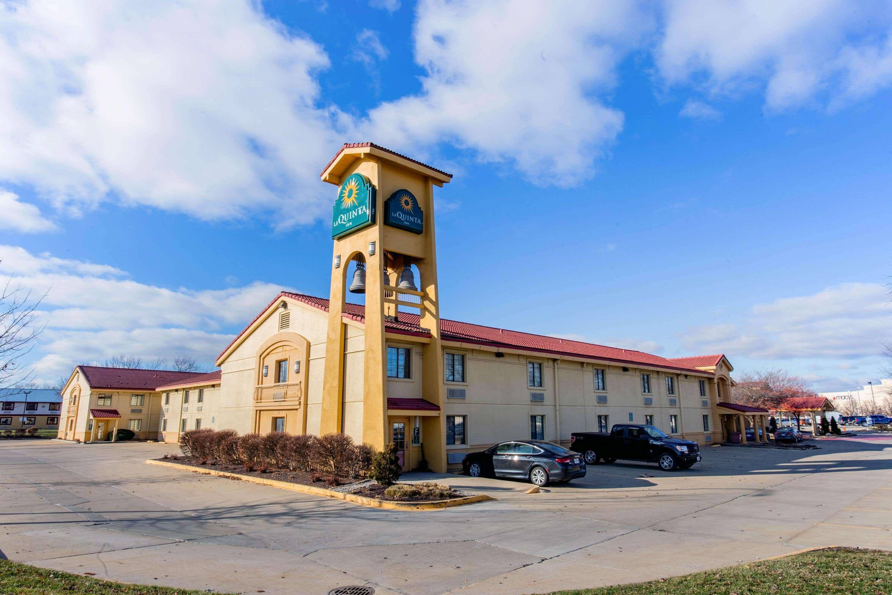 La Quinta Inn By Wyndham Шампейн Екстериор снимка