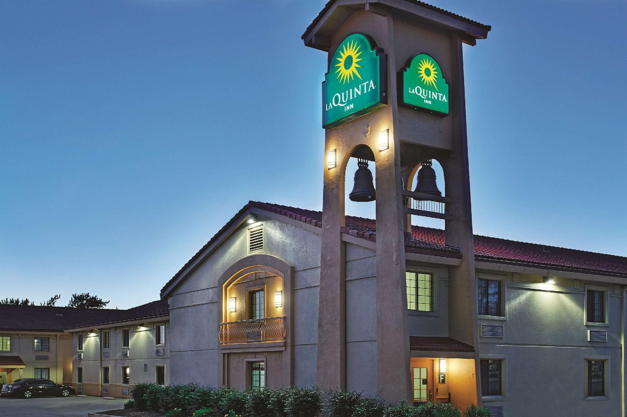 La Quinta Inn By Wyndham Шампейн Екстериор снимка